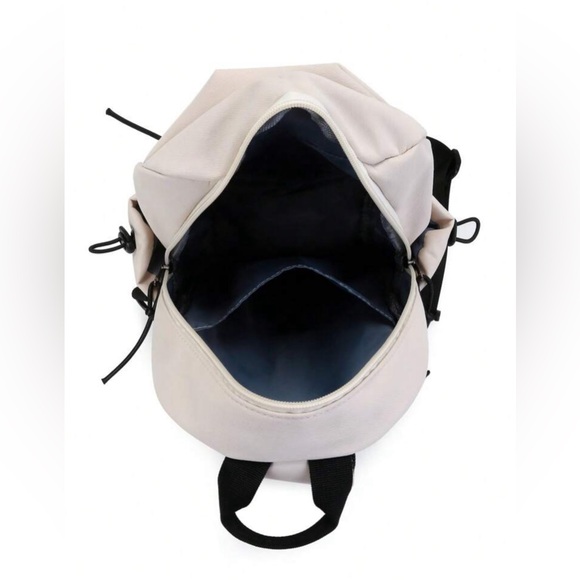 New Sling Bag, Backpack - Picture 5 of 8